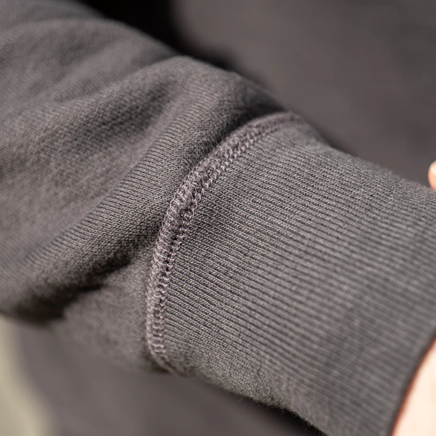 Buzz Rickson's 13oz Set-In Crew Sweat Shirt - Faded Black - Image 6