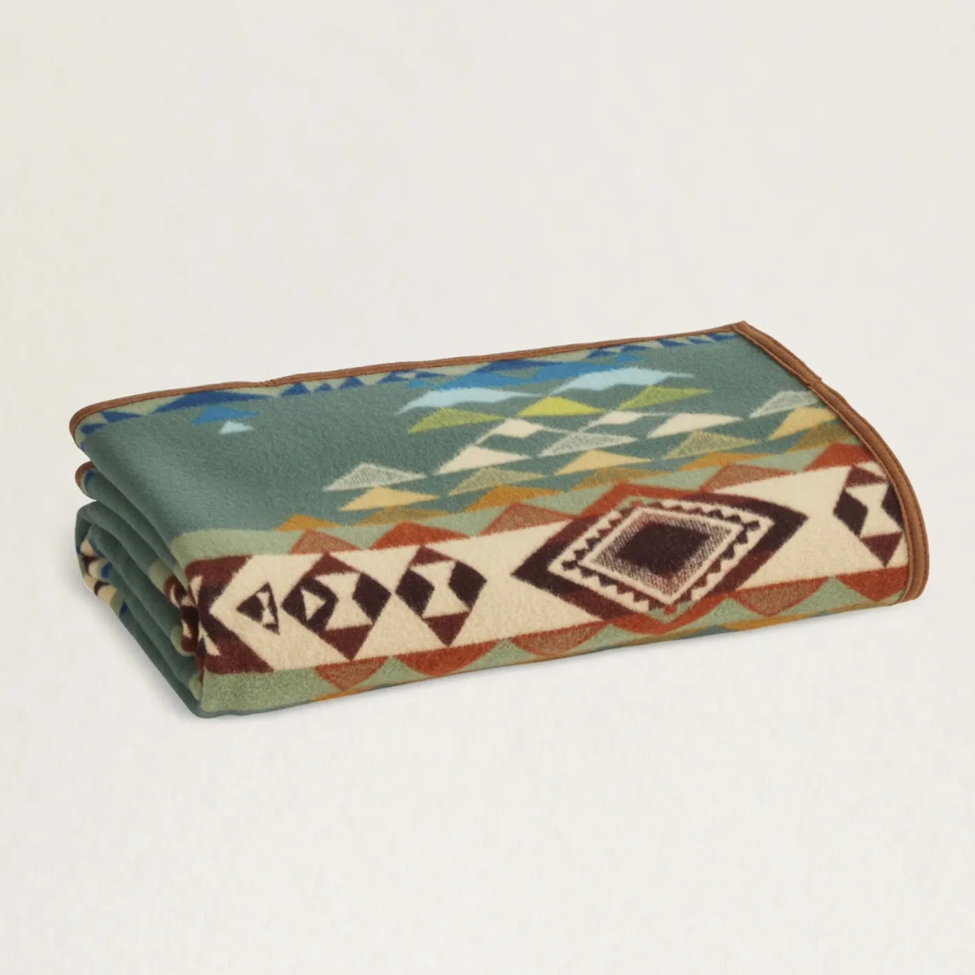 Pendleton Jacquard Blanket - Highland Peak / Balsam Green - Image 4