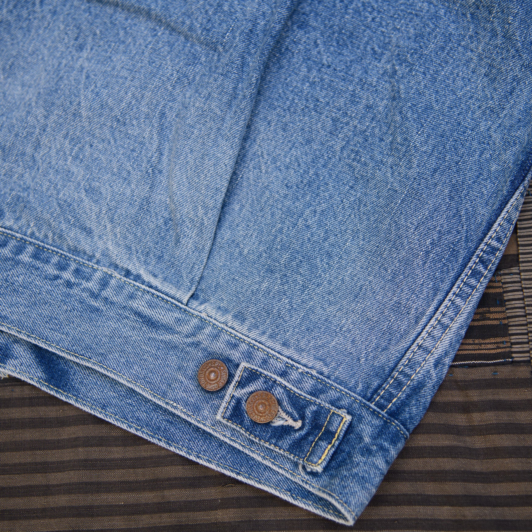 Sugar Cane 14,25oz 1953 Type II Denim Jacket – Aged Model - Image 5