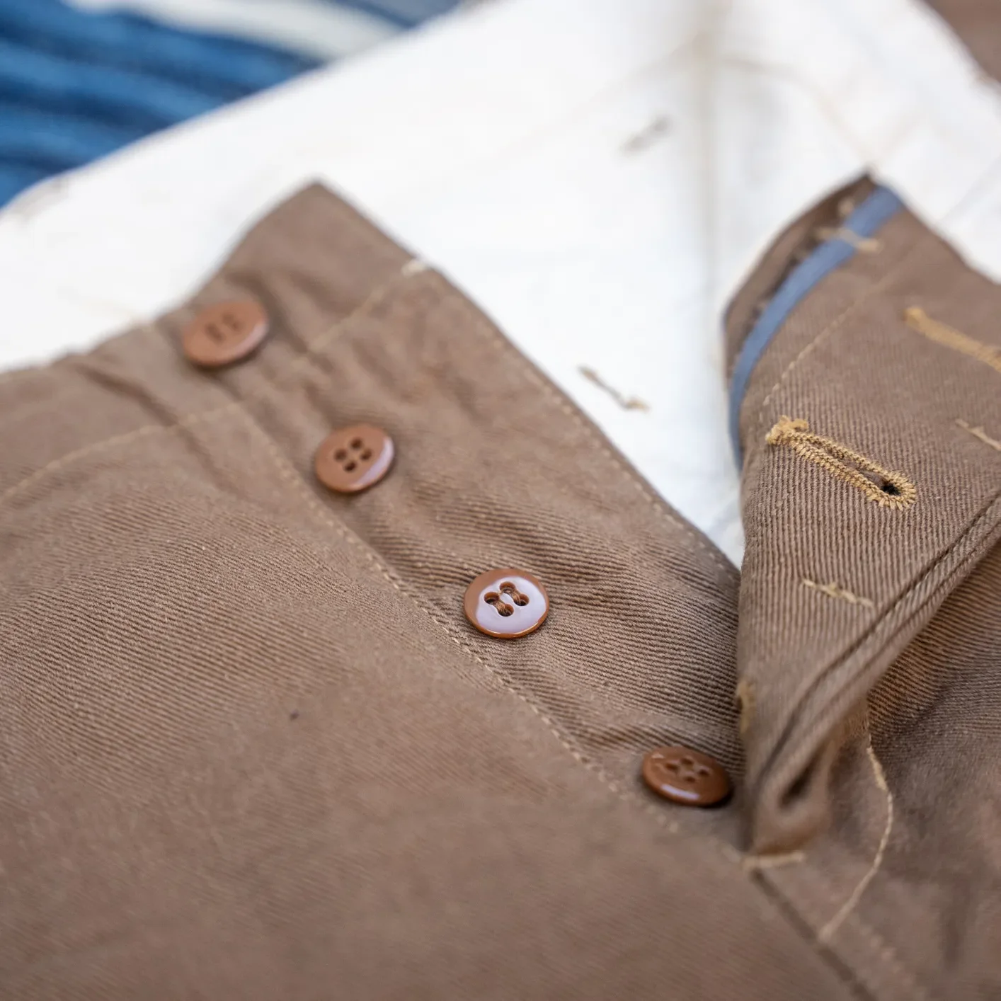 UES C410 13oz Selvedge Slub Chino – Slim Tapered - Image 4